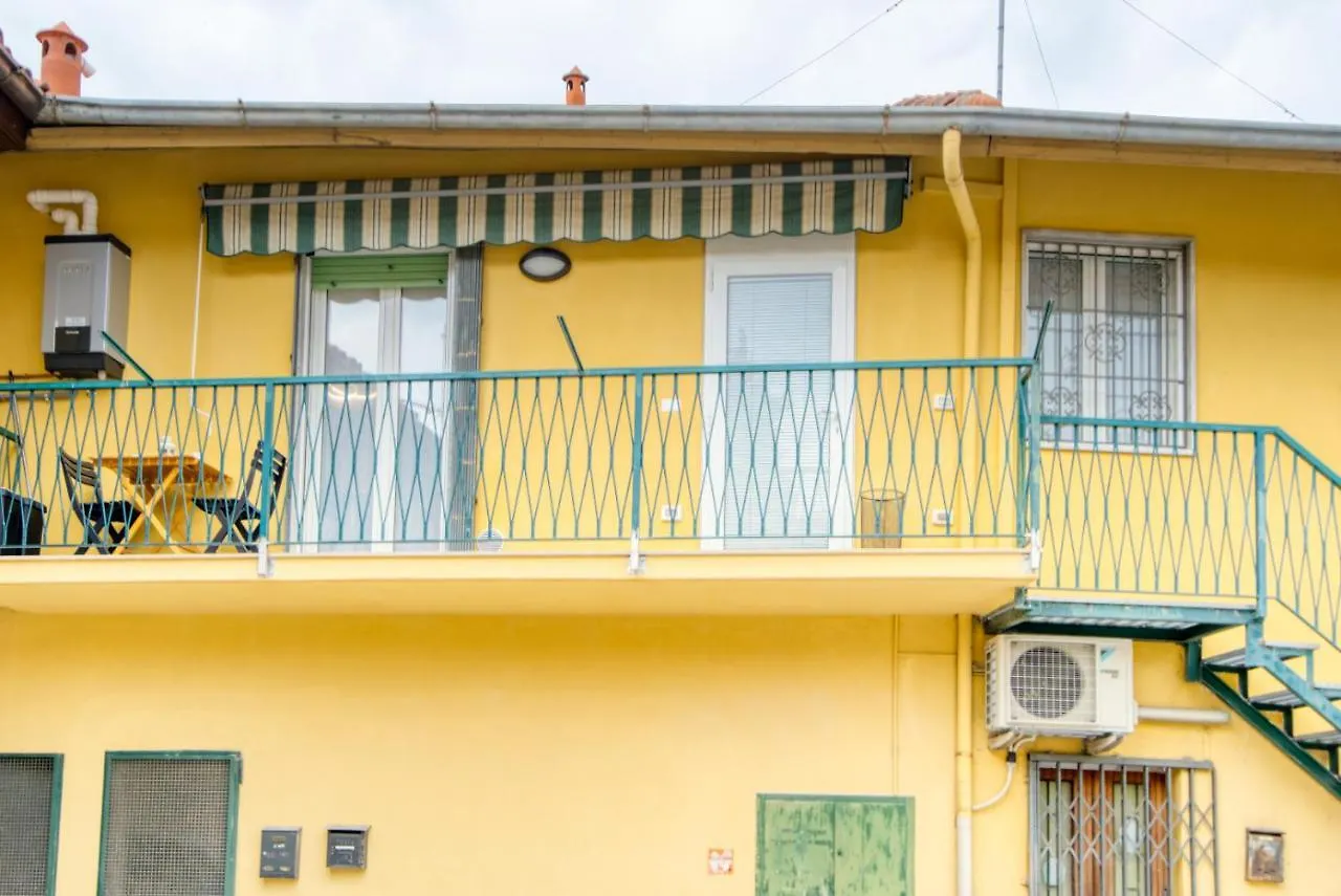 Caseospitali - Casa Valza Bilo In Contesto Di Corte Cernusco Sul Naviglio 0*,  Italy